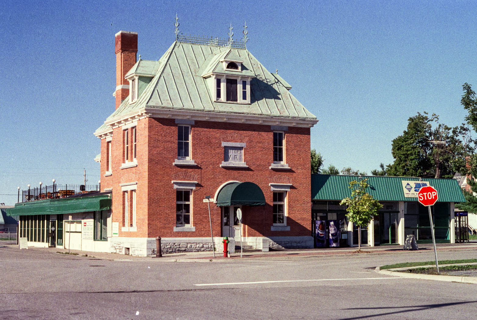 slideshow image