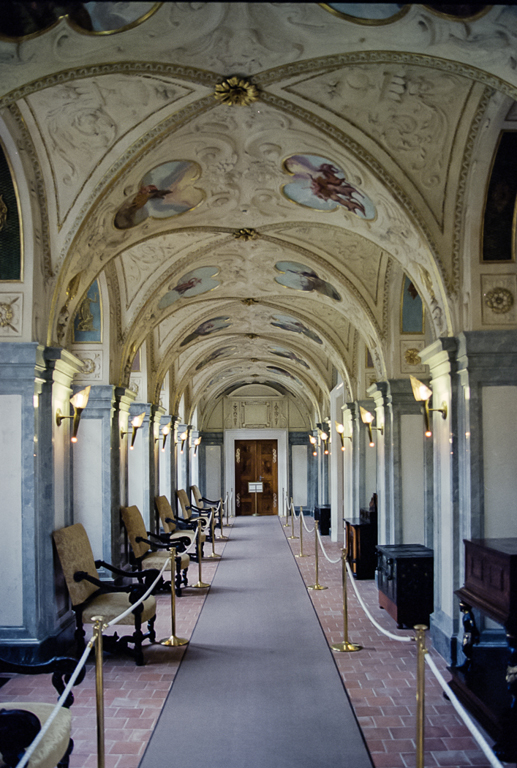 slideshow image