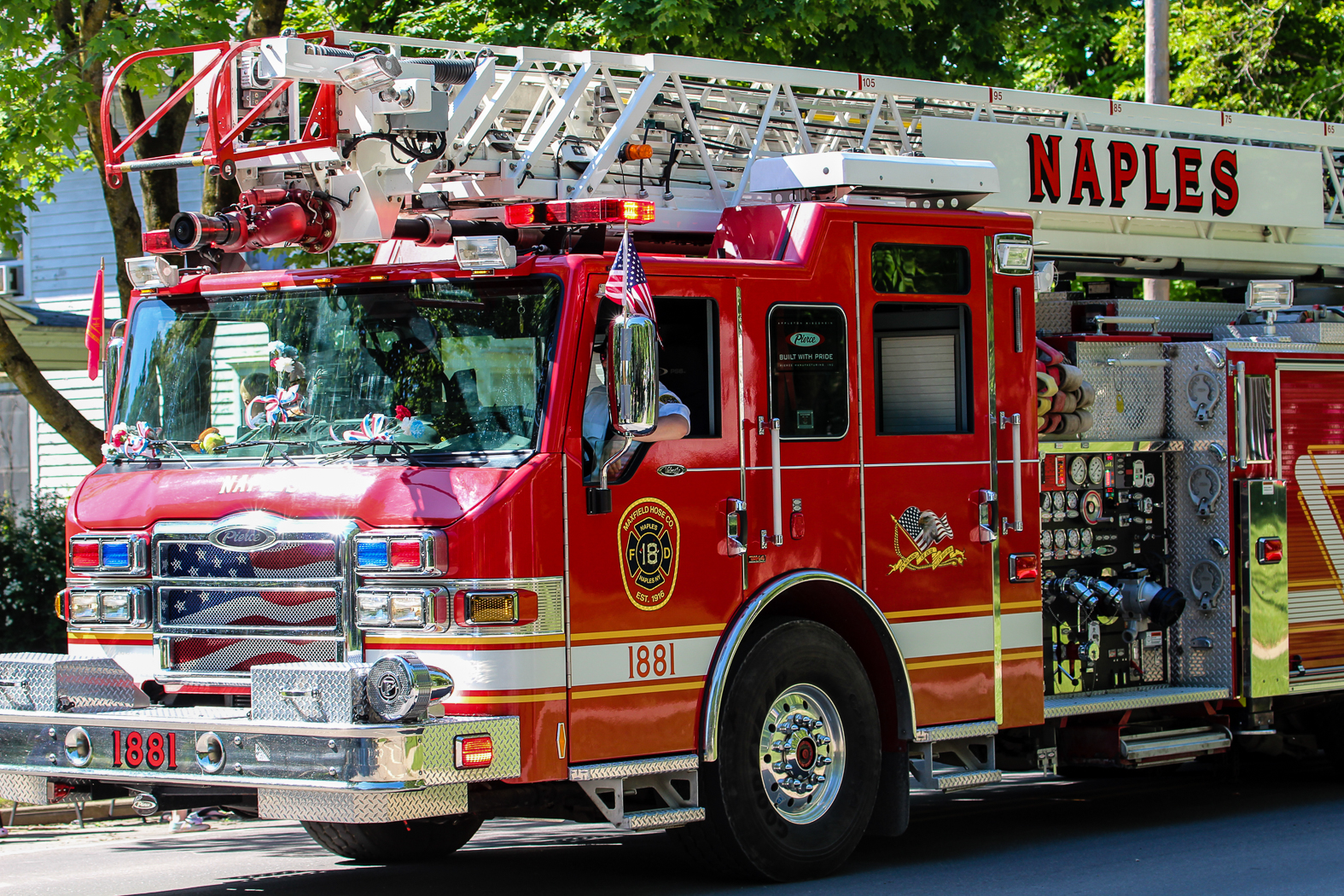 slideshow image
