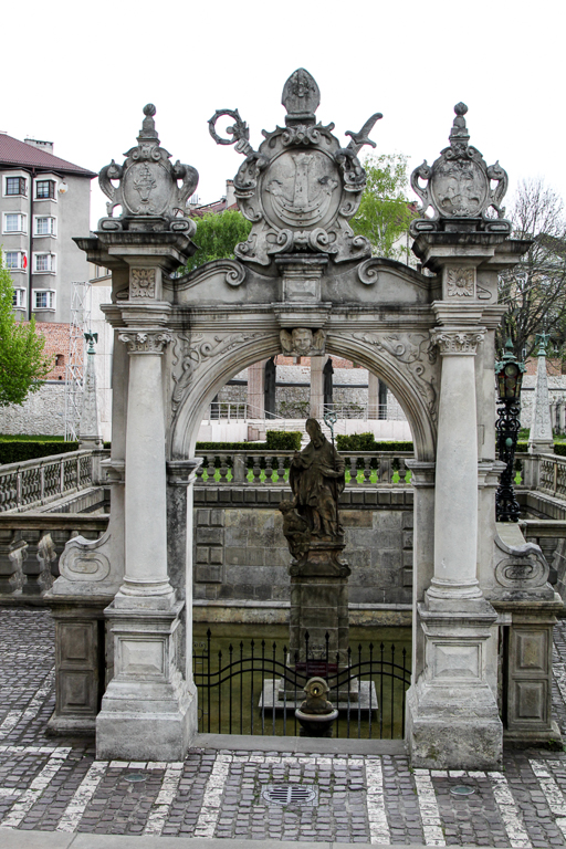 slideshow image