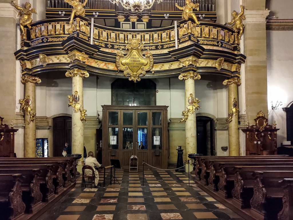 slideshow image