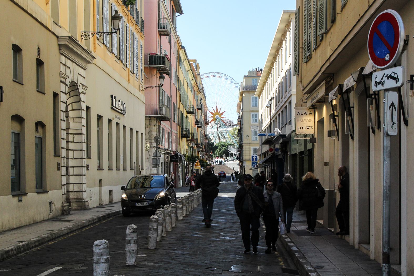 slideshow image
